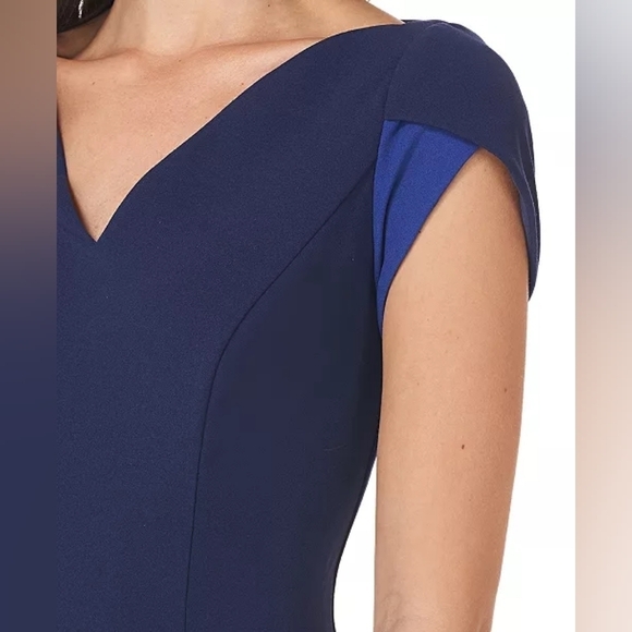 New JS Collections Tulip Sleeve V Neck Mini Structured Dress Size 2 Women Blue - Picture 3 of 16